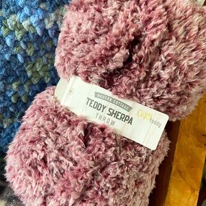 Modern Cottage Teddy Sherpa Throw